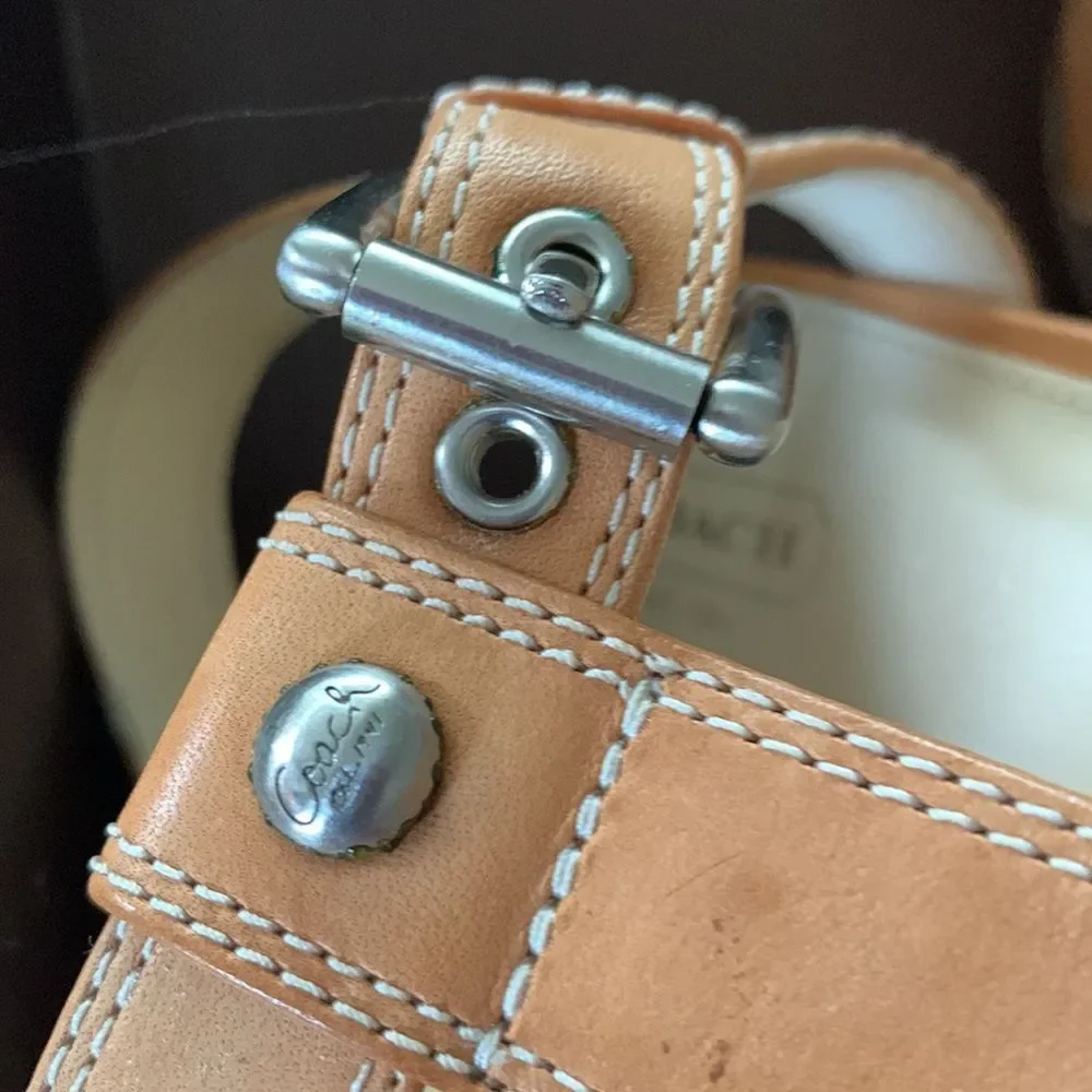 NIB Stacked Heel Tan Coach Sandals - Picture 4 of 12